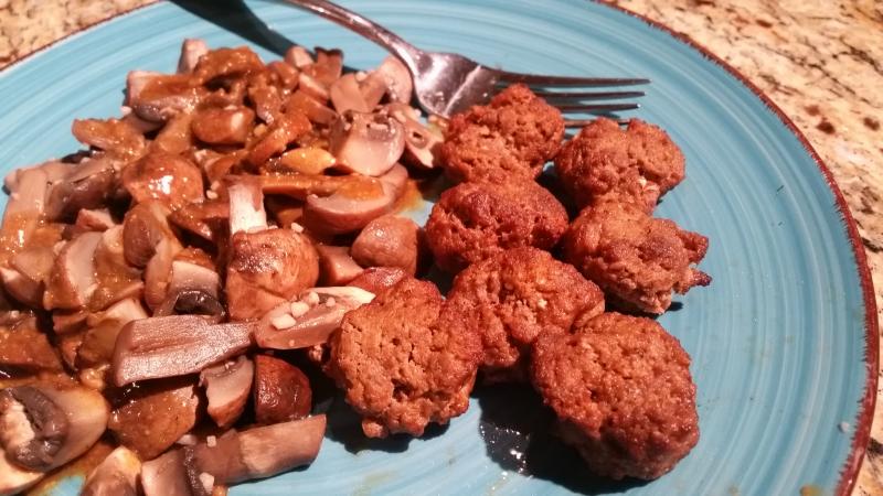 Mushrooms w/ Spicy Garlic Sauce